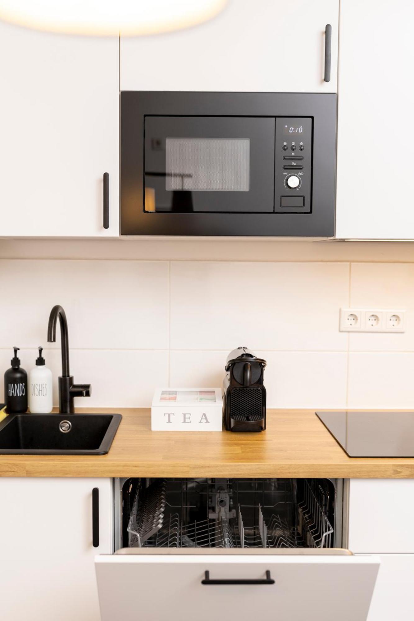 לברקוסן Olive Apartments - 2X Kingsize Betten - Sehr Zentral מראה חיצוני תמונה